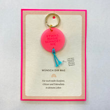 Lade das Bild in den Galerie-Viewer, Schlüsselanhänger ETWAS MAGIE SCHADET NIE