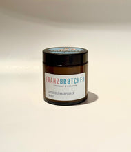 Lade das Bild in den Galerie-Viewer, Vegane Duftkerzen aus Sojawachs im 150ml Braunglas