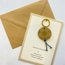 Lade das Bild in den Galerie-Viewer, Schlüsselanhänger FUSSBALL