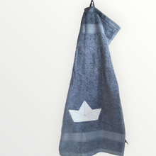 Lade das Bild in den Galerie-Viewer, Gästehandtuch FALTBOOT