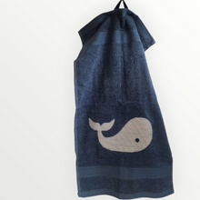 Lade das Bild in den Galerie-Viewer, Gästehandtuch WAL