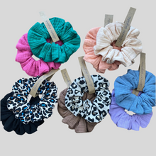 Lade das Bild in den Galerie-Viewer, Scrunchies/Haargummis 2er Set