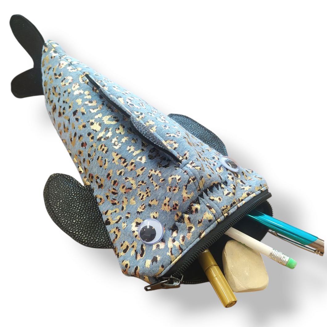 Fischtäschchen LEO hellblau