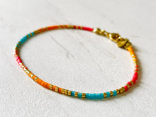 Lade das Bild in den Galerie-Viewer, Perlen-Armband   pink | orange | türkis | gold
